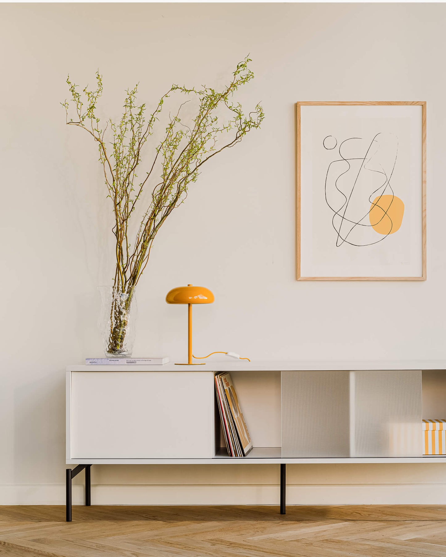 Met TV Stand
