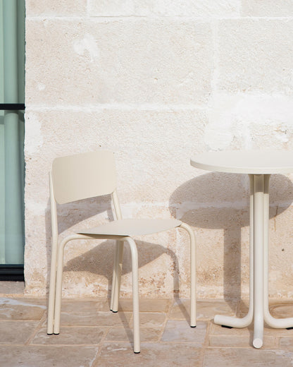 Nokk Cafe Table & 2x Kei Chair Bundle