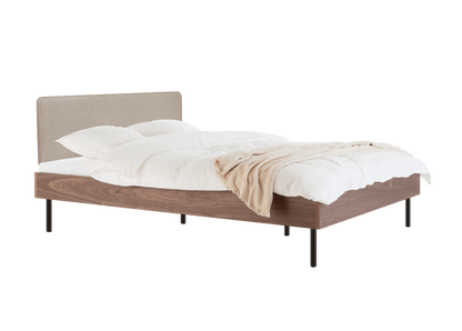 Streiko Bed Walnut